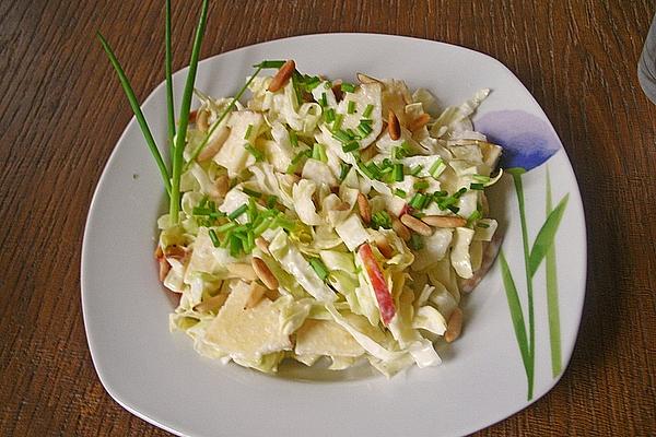 Pointed Cabbage and Apple Salad