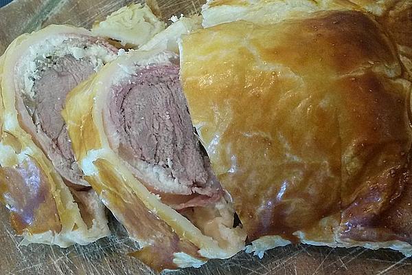 Pork Fillet with Goat Cheese, Provence Herbs and Bacon in Puff Pastry Coating