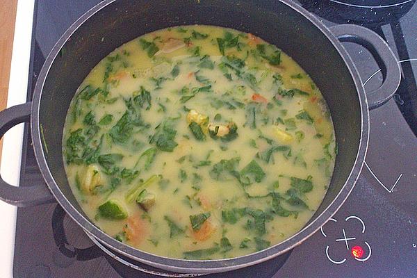 Potato – Coconut Soup with Spinach and Prawns