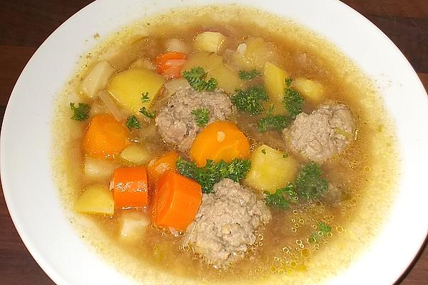 Potato Soup with Carrots, Leek and Meatballs