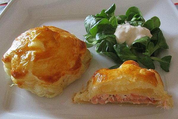 Puff Pastry Cookies with Salmon Filling