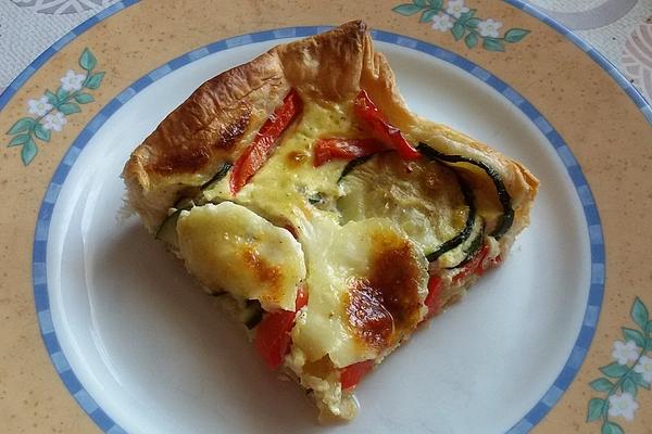 Puff Pastry Quiche with Zucchini, Bell Pepper and Mozzarella