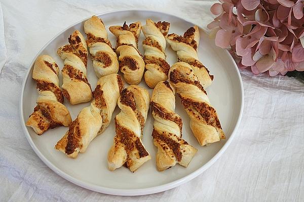 Puff Pastry Sticks with Nut Filling