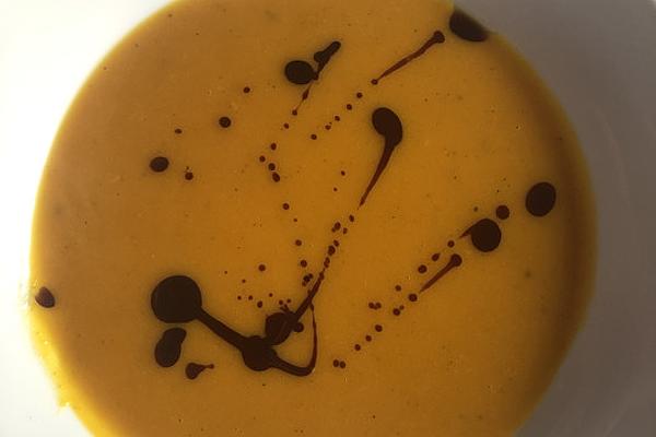 Pumpkin Cream Soup with Coconut Milk and Ginger
