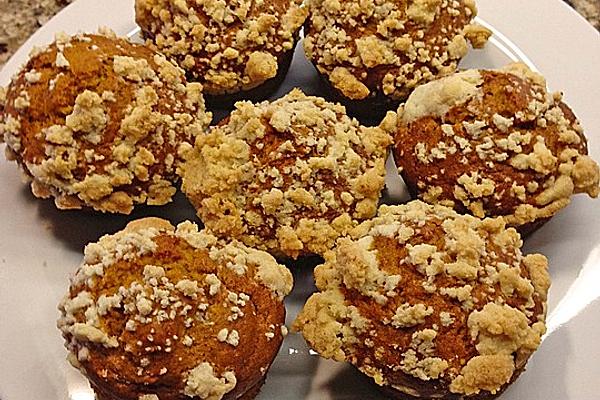Pumpkin Muffins with Apples