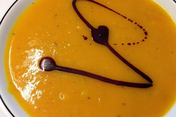 Pumpkin Soup with Apple, Chilli and Ginger