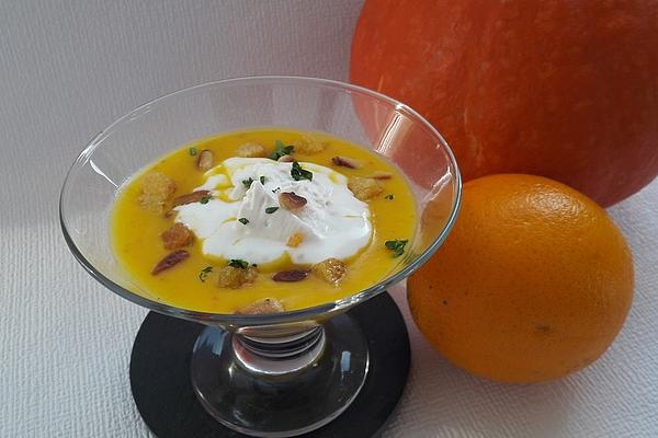 Pumpkin Soup with Ginger and Orange Juice