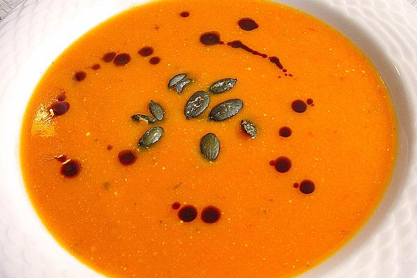 Pumpkin Soup with Peppers, Ginger and Curry