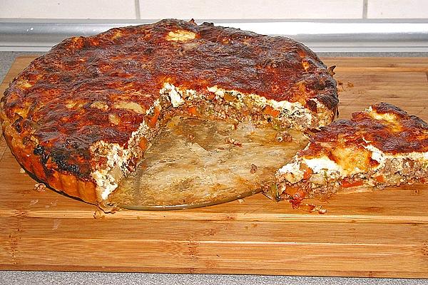 Quiche with Minced Meat and Vegetables