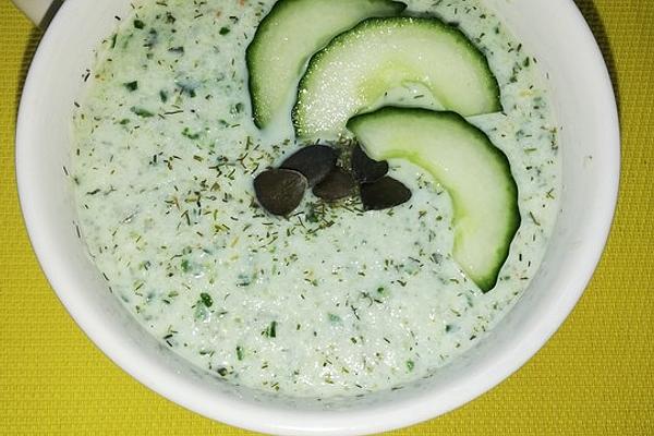 Quick Cold Cucumber Soup