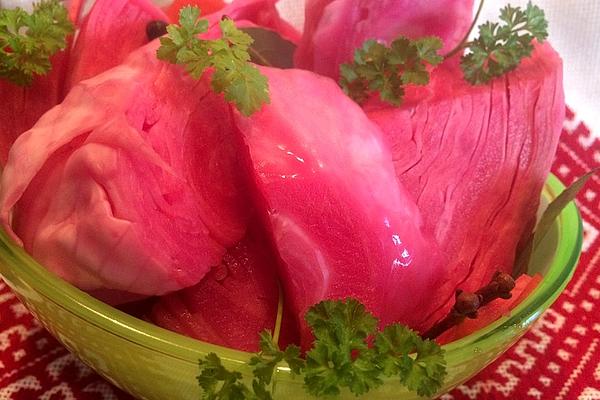 Quick Marinated Pointed Cabbage with Beetroot