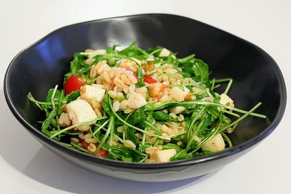 Quick Summer Salad Made from Cooking Wheat