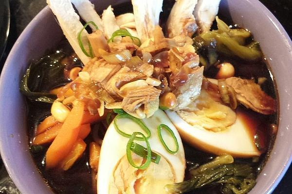 Ramen – Japanese Chicken Noodle Soup