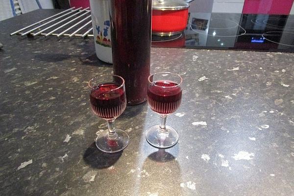 Raspberry Red Wine Liqueur