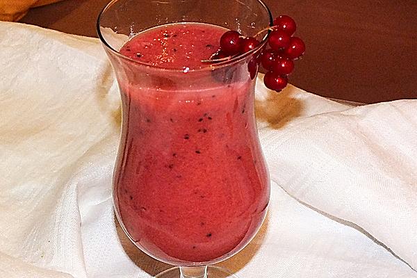 Red Currant and Kiwi Smoothie