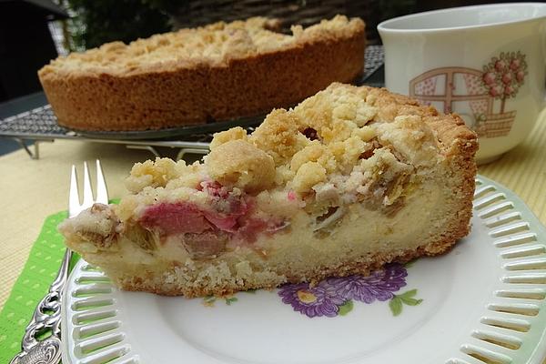 Rhubarb and Quark Crumble Cake