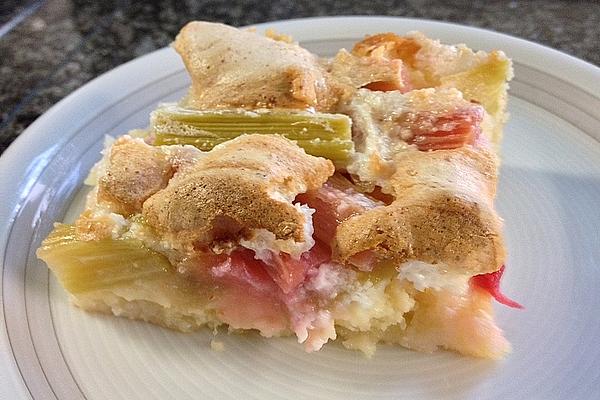 Rhubarb Cake with Meringue