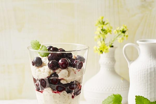 Rice Pudding with Blueberry Compote