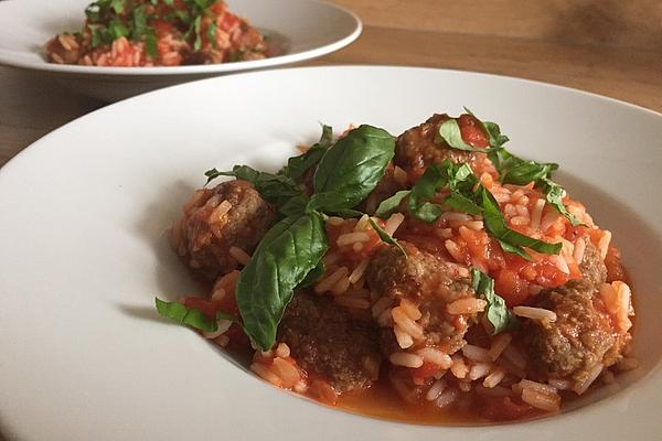 Rice – Tomato Soup with Meatballs