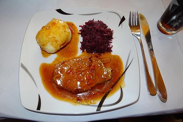 Roast Pork with Red Cabbage and Dumplings