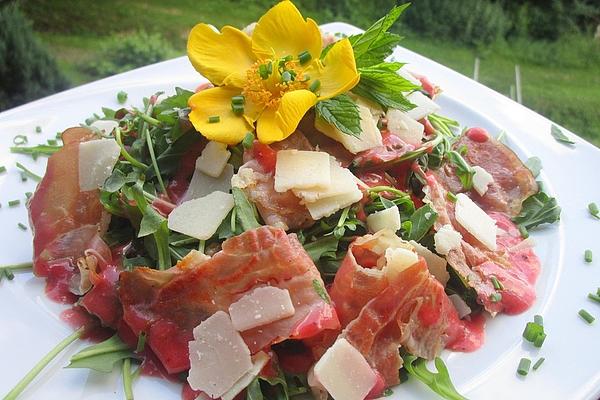 Rocket Salad with Ham and Strawberry Dressing