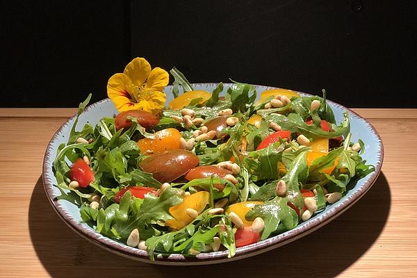 Rocket Salad with Pine Nuts