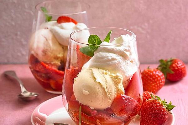 Roros Strawberry – Sundae `Special`
