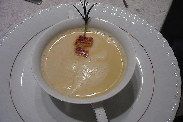 Rosemary Soup with Poultry Skewer