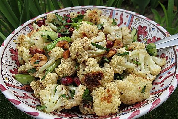 Salad with Roasted Cauliflower and Hazelnuts