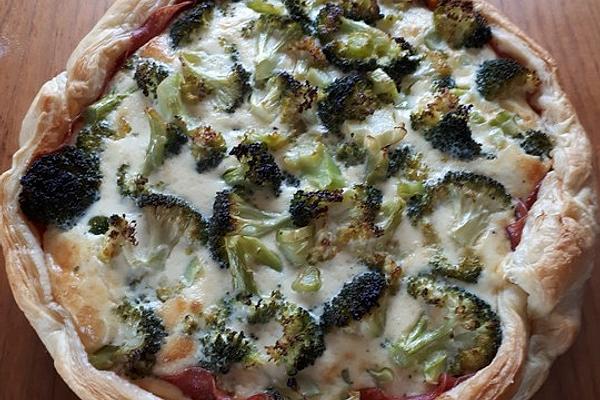 Salami – Broccoli – Tart