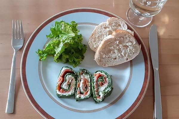 Salmon Roll with Spinach and Cream Cheese