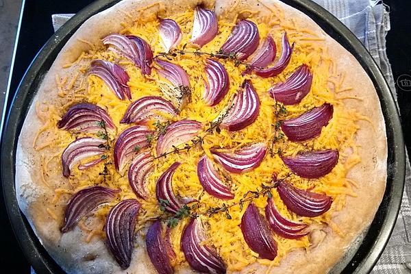 Schiacciata with Red Onions