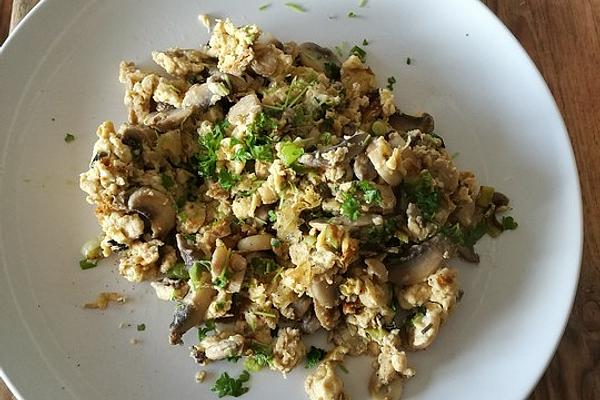 Scrambled Eggs with Mushrooms and Young Garlic