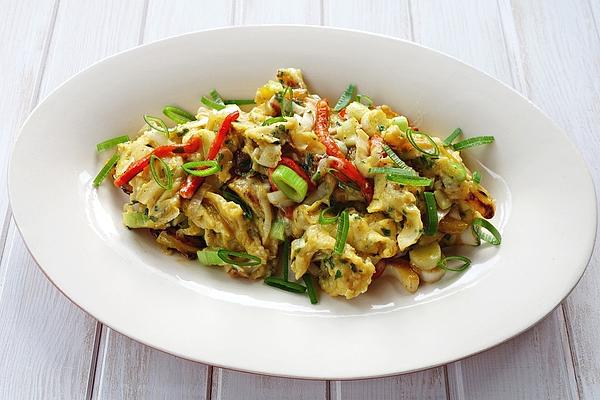 Scrambled Eggs with Peppers and Leek