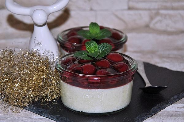 Semolina Porridge with Cherries
