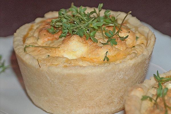 Sheep`s Cheese Basket with Cress