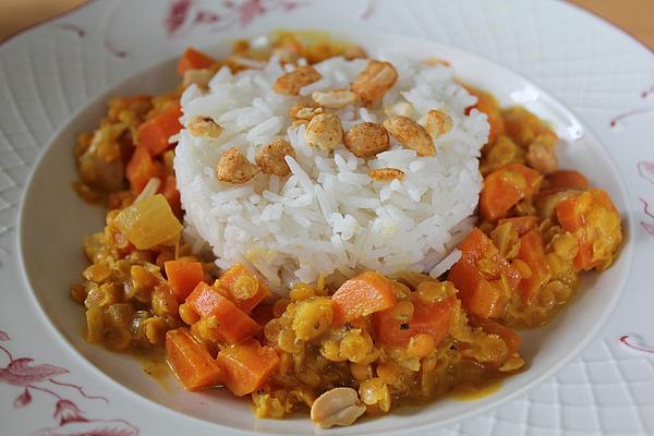Simple Lentil Curry with Salmon and Rice