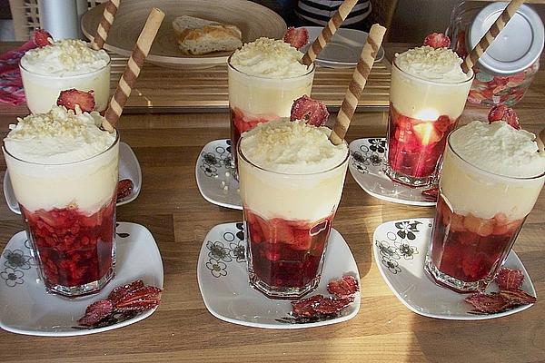 Simple Trifle in Glass