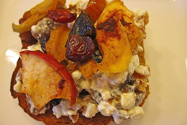 Smokeys Dried Fruit Cottage Cheese on Toasted Wholemeal Bread
