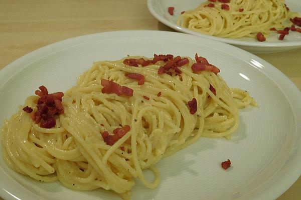 Spaghetti Carbonara, Sometimes Without Cream