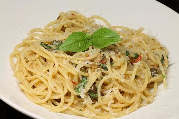Spaghetti with Anchovies and Capers