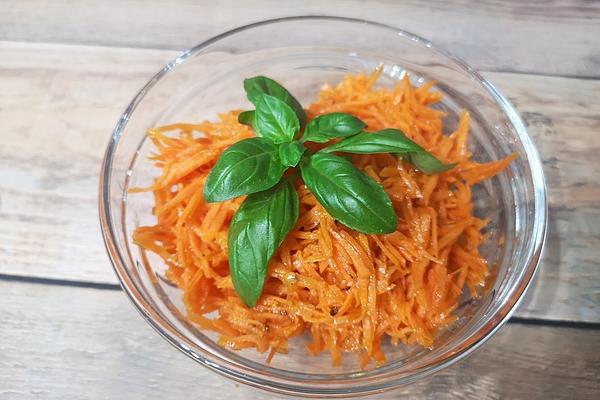 Spicy Korean Carrot Salad