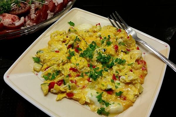 Spicy Scrambled Eggs with Cheese