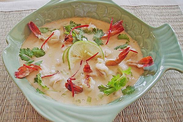 Spicy Shrimp Soup with Coconut Milk