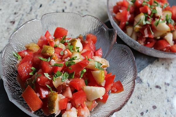 Spicy Tomato and Pear Salad