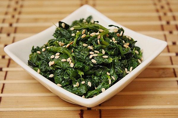 Spinach Salad with Sesame Dressing