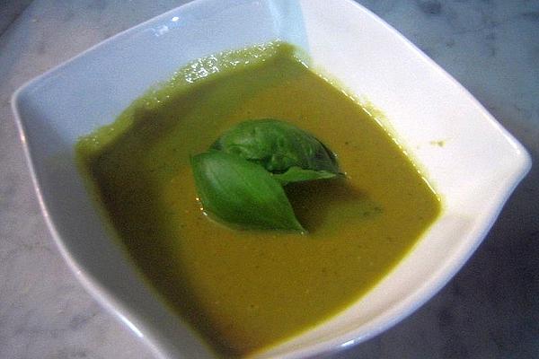 Spinach Soup with Basil