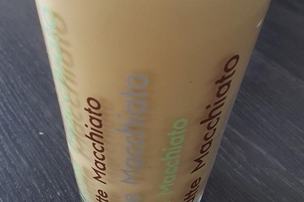 Starbucks Iced Caffe Latte
