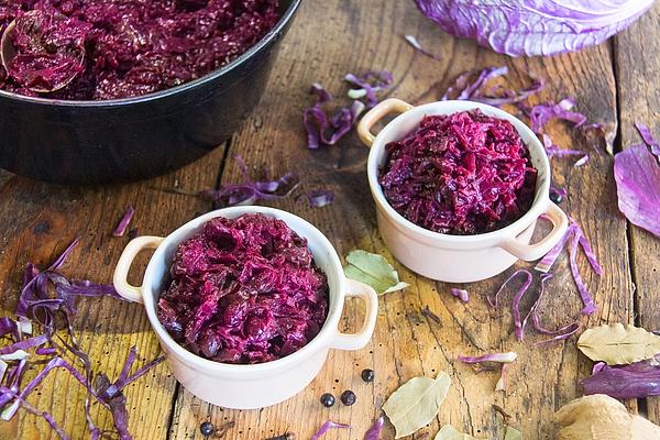 Steffi`s Red Cabbage – Braised in Oven