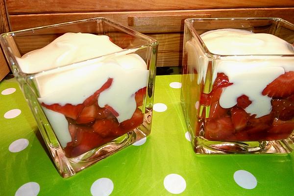 Strawberries with Marscapone Cream